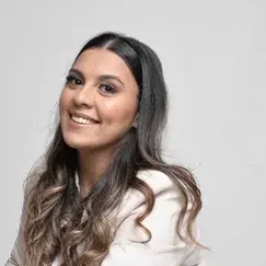 Headshot of Pauline C.